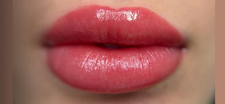 Cheek blush - Maggie q Microblading eyebrows & Lip Blush