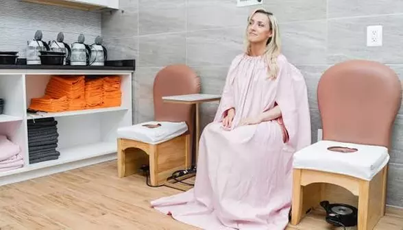 Up to 50% Off on Bath - Steam at Renew U Lounge