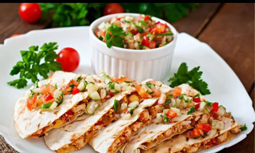 Image 1: ¡Despierta tus sentidos con un brunch que te hará sonreír!