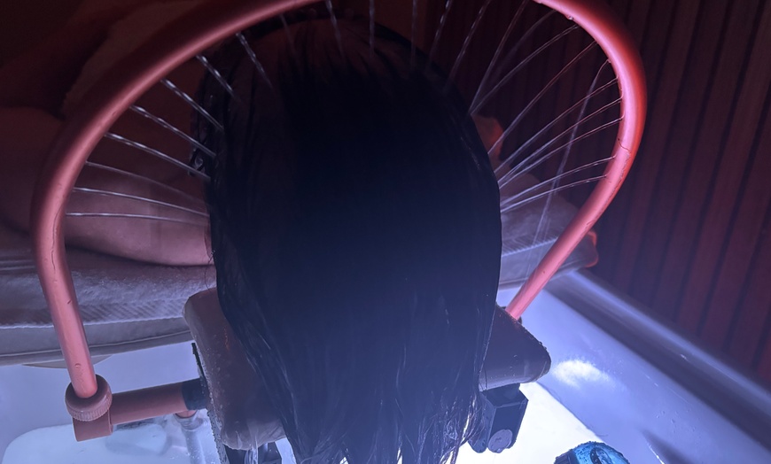 Image 3: Jusqu'à 30% de remise sur Traitement revitalisant des cheveux chez Prisca Head Spa