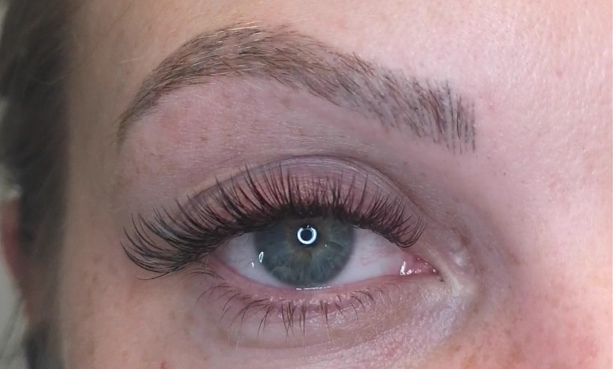 Image 8: Master Lash Artist's Expert Infill of Extensions, Tinting and More!
