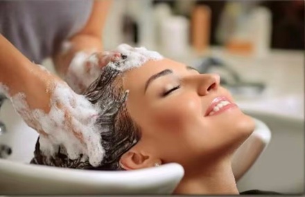 30-Minutes Express Hair Wash and Relaxation with Free Complimentary 10Mins Neck&Shoulder Relaxation - Emma Spa