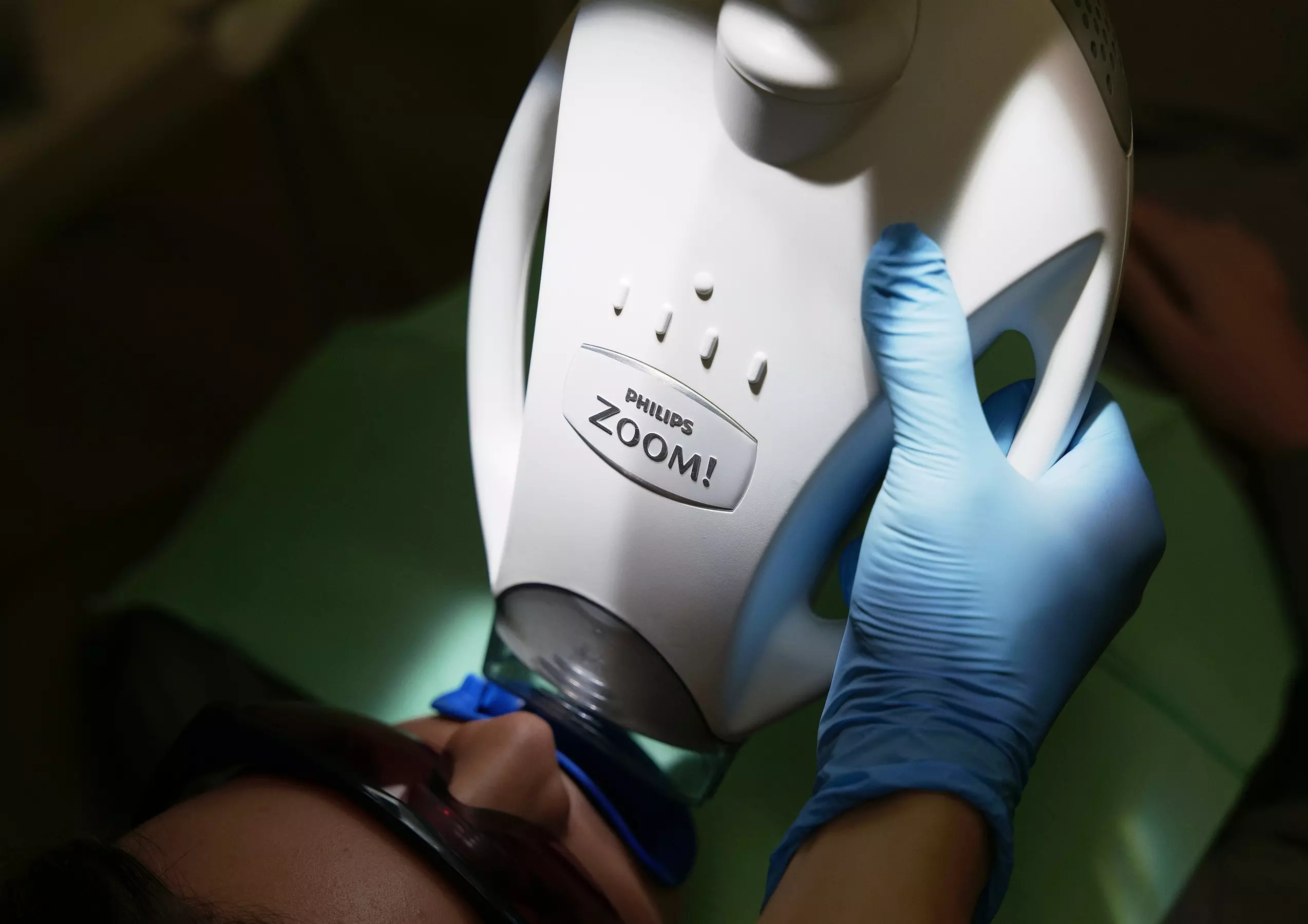One-Hour Phillips Zoom In-Office Laser Teeth Whitening with Consultation at Green Dental ( 40%