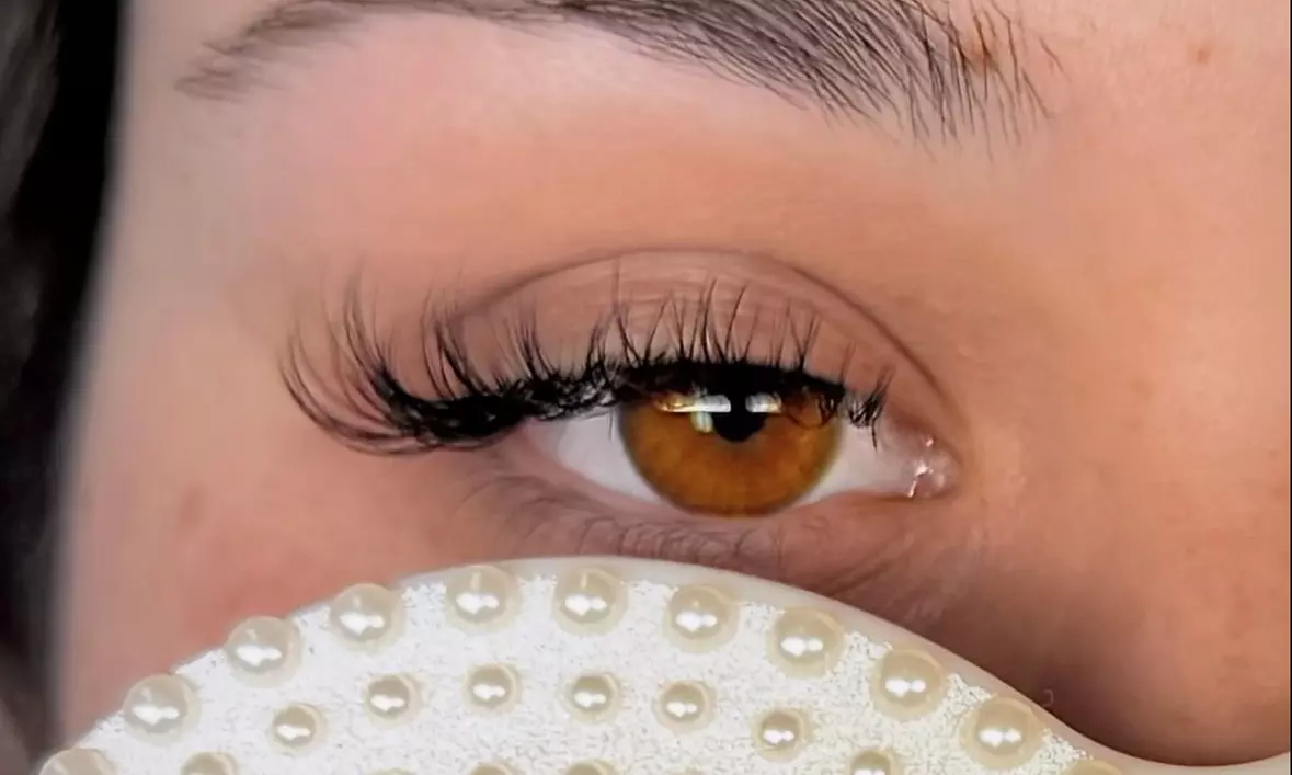 Enhance Your Look with Any Style Full Set with Fills/Glitter/Color