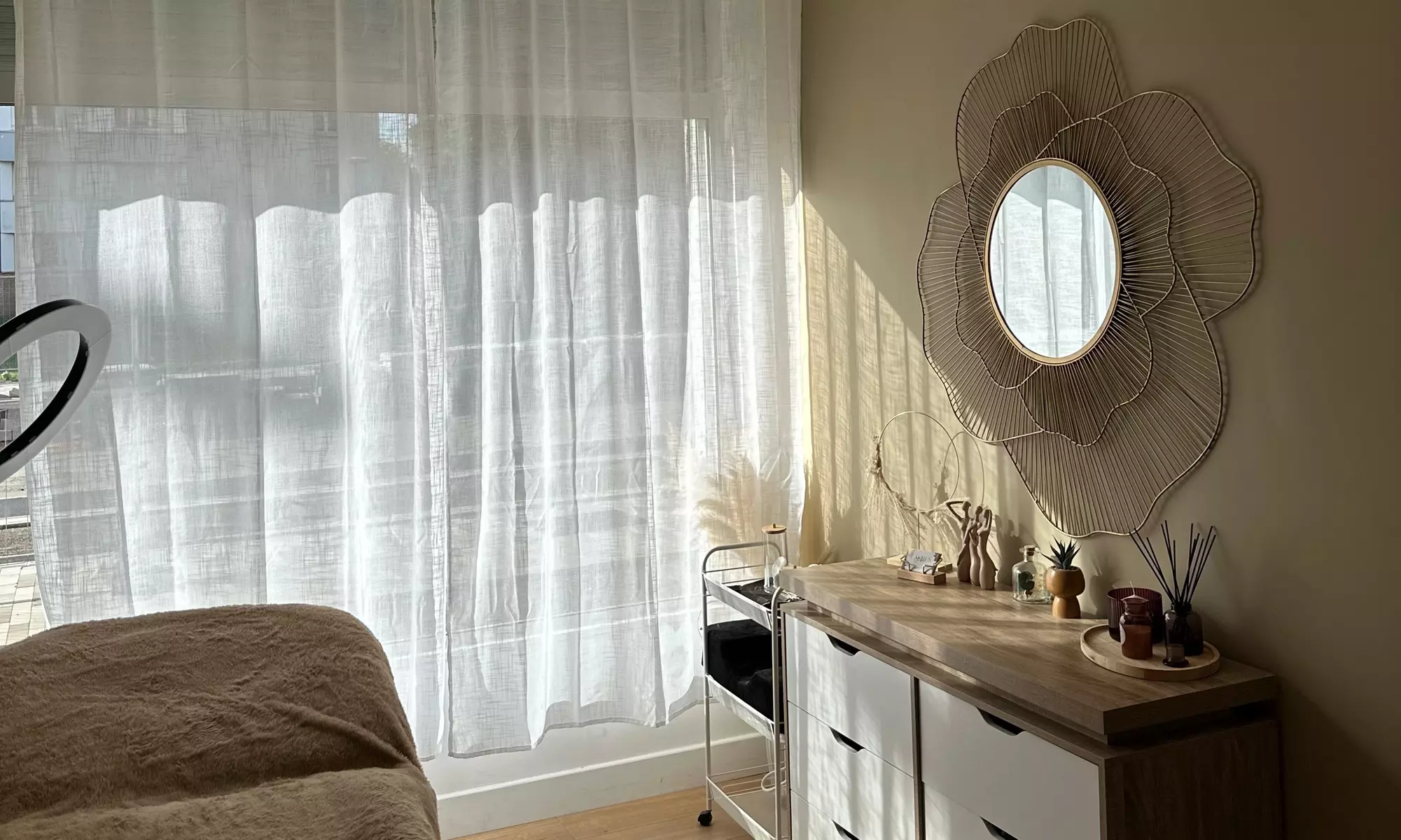 Sublimez votre regard : extensions de cils, rehaussement et épilation avec teinture - Image 4