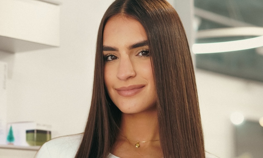 Image 3: Pamper Your Hair: Blow Dry & Deep Conditioner or 4 Blow Dry Package 