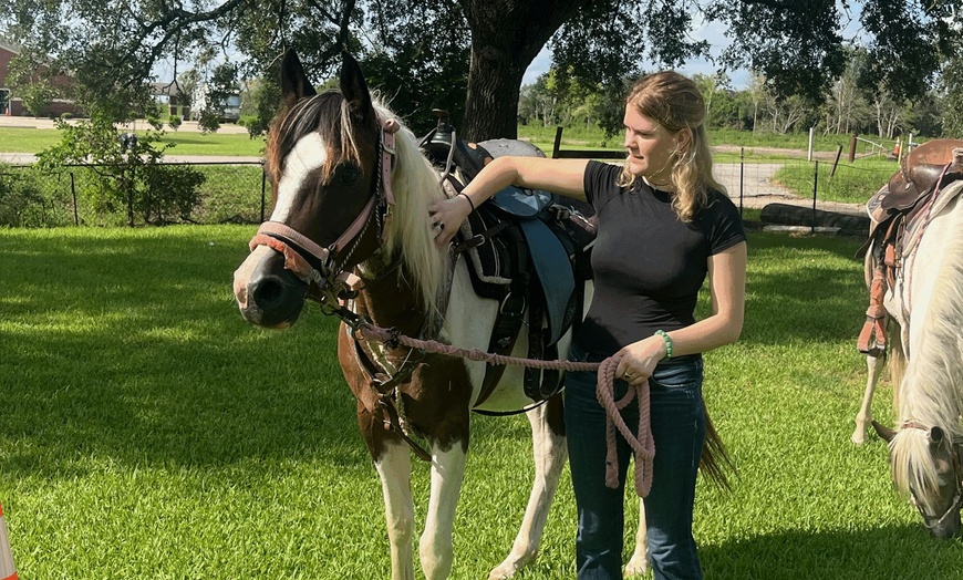 Image 16: Beginner Cowboy/Cowgirl Experience for Groups