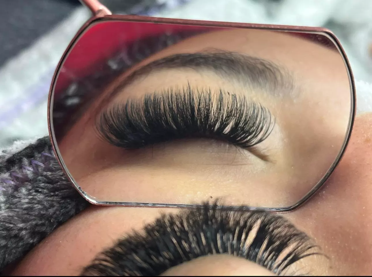 Custom Lash Extensions & Brow Shaping / Waxing for a Flawless Look