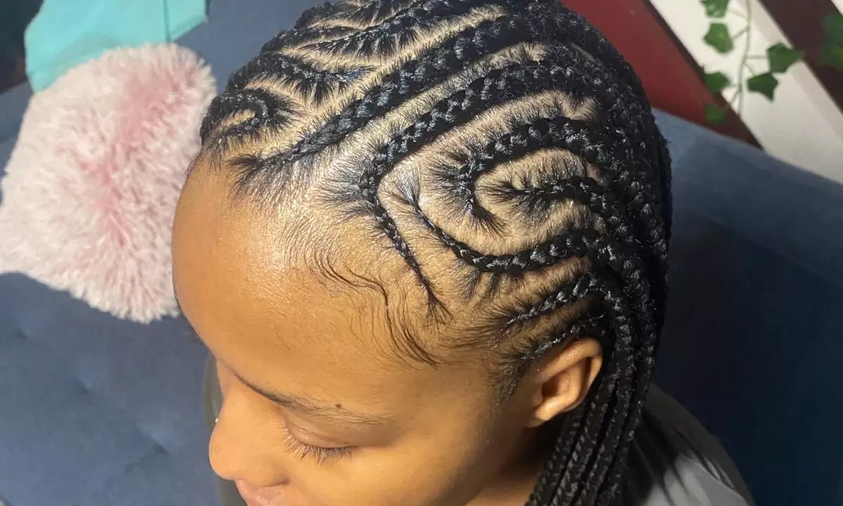 Small Knotless or Box Braid, Medium Knotless or Cornrows - Limonade