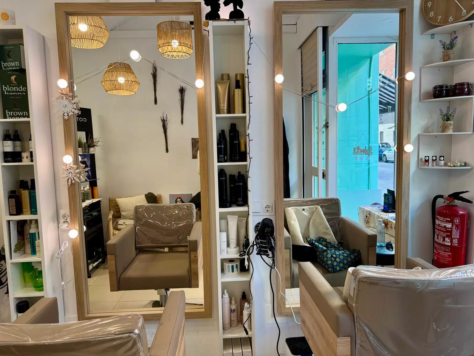 Sesión de peluquería en Non Stop Beauty