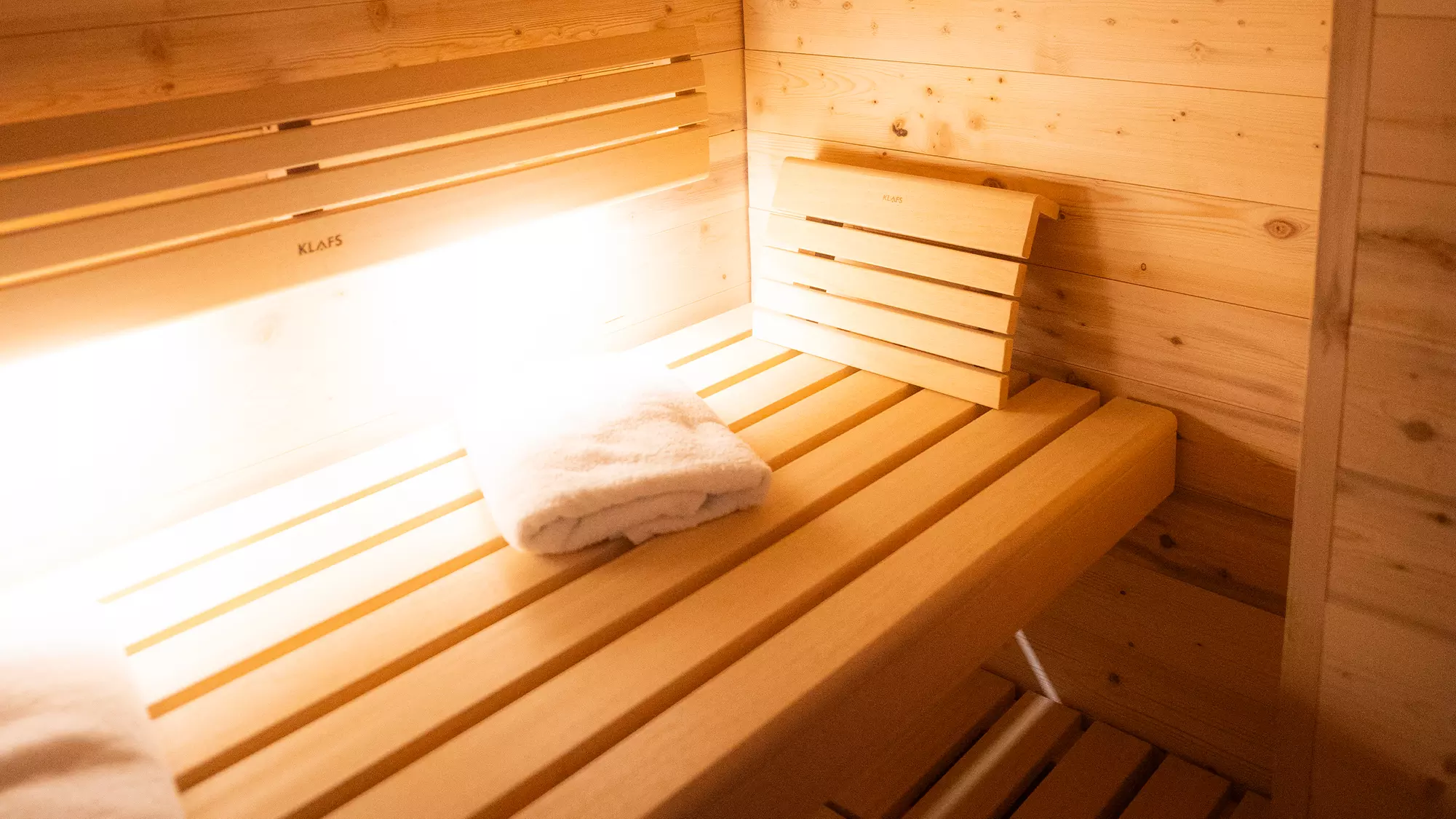 2 Std. Privat-Spa für 2 Personen zwischen 10 und 14 Uhr oder ab 15 Uhr unter der Woche genießen (bis 30% sparen) - Primary Image