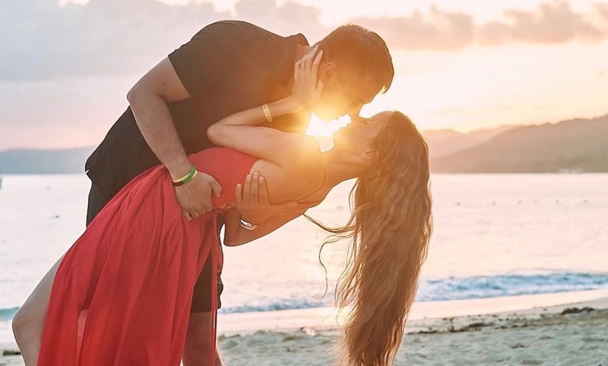 Image 2: Wedding and Engagement Photography Packages