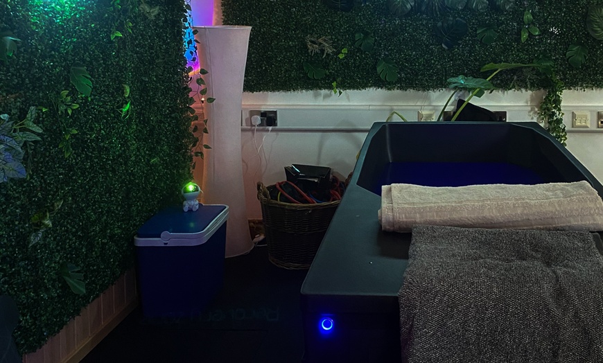 Image 4: Infrared Sauna Session with Ice Bath Experience or Coaching and More