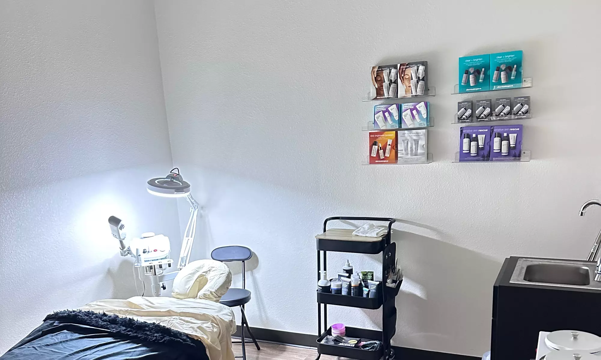 Smooth and Silky Skin with Waxing Services!