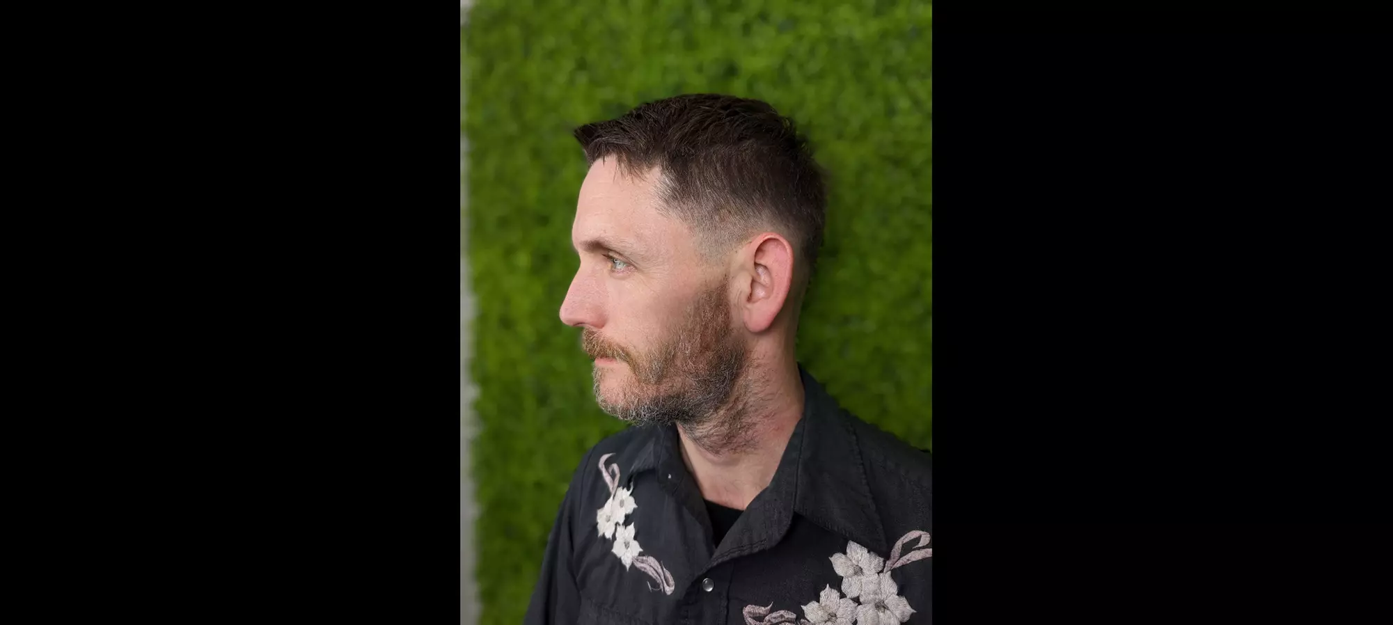 Men's Short Haircut & Style with Shampoo