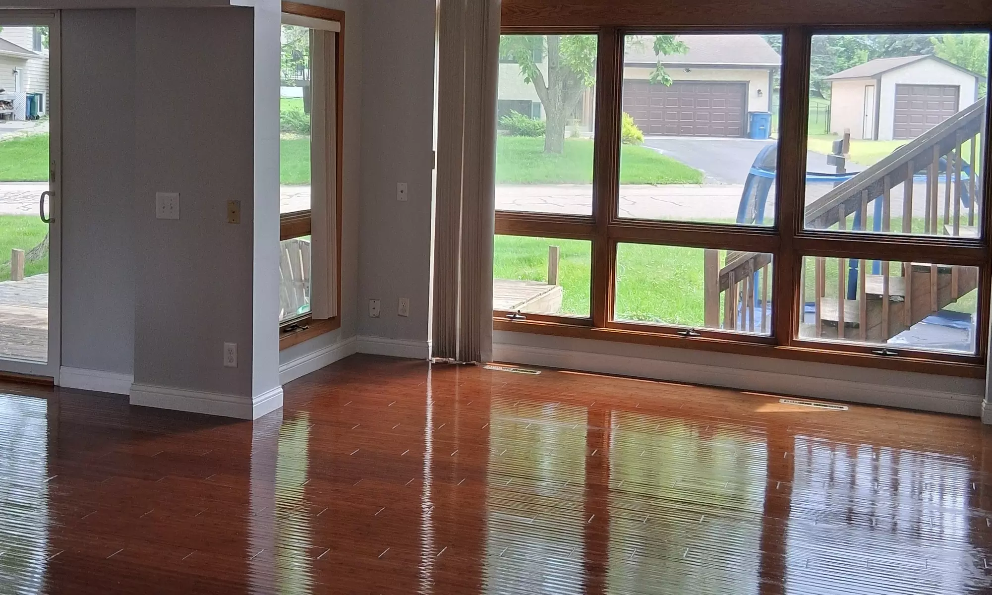 Shine on Schedule – House Cleaning by the Hour (1 Cleaner)