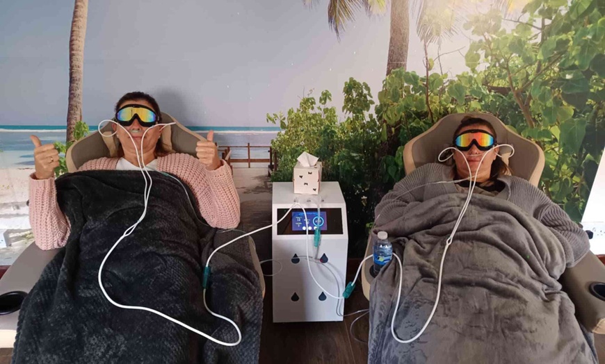 Image 3: Up to 10% Off on Hyperbaric Chamber at O2 Hyper Health