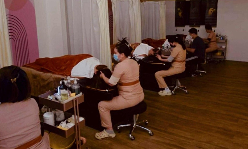 Image 3: Scalp Care with Detox or Massage – 45/60-Min Relaxation Sessions! 