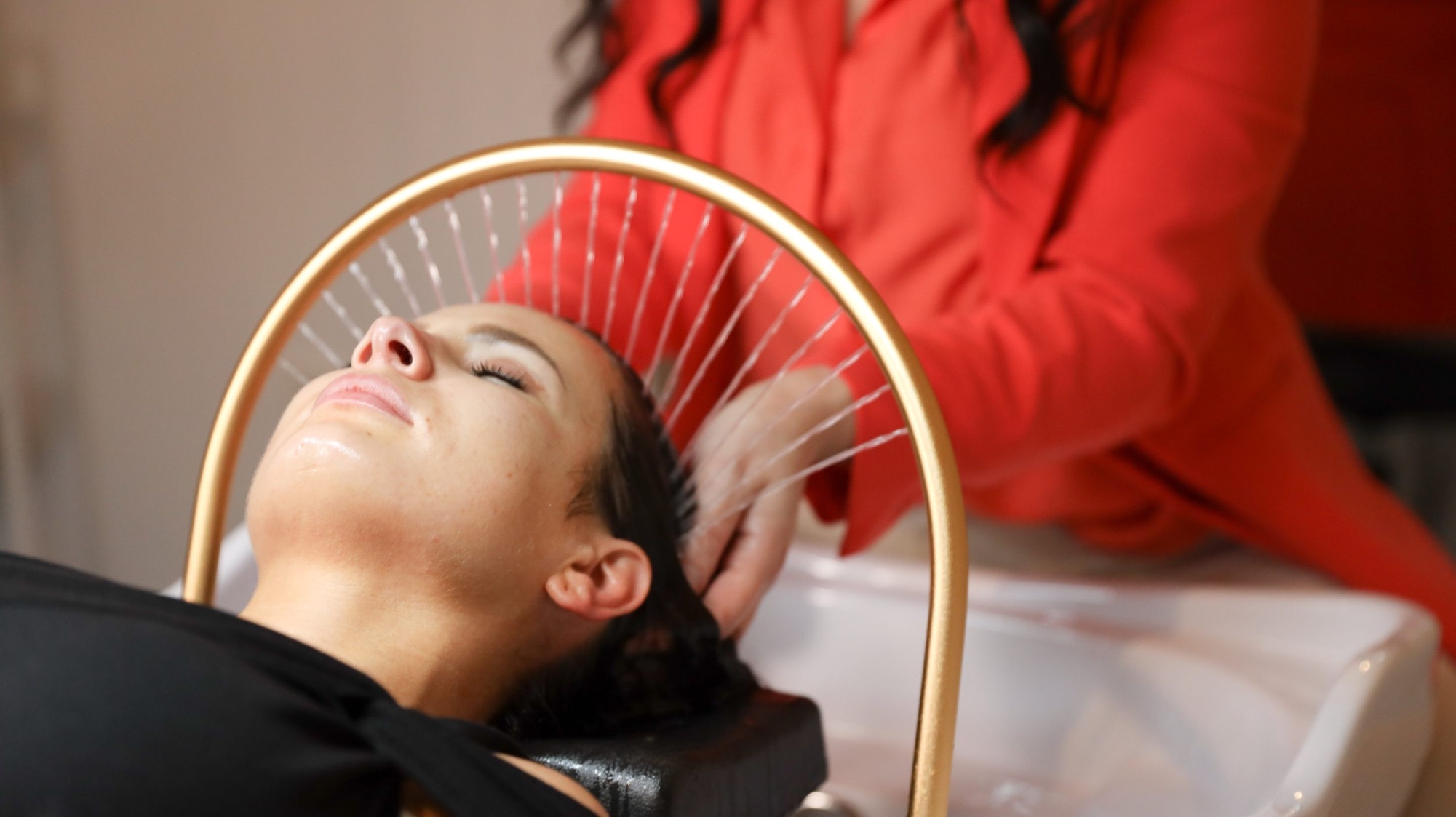 Up to 46% Off on Spa / Salon Beauty Treatments at Herbal Spa