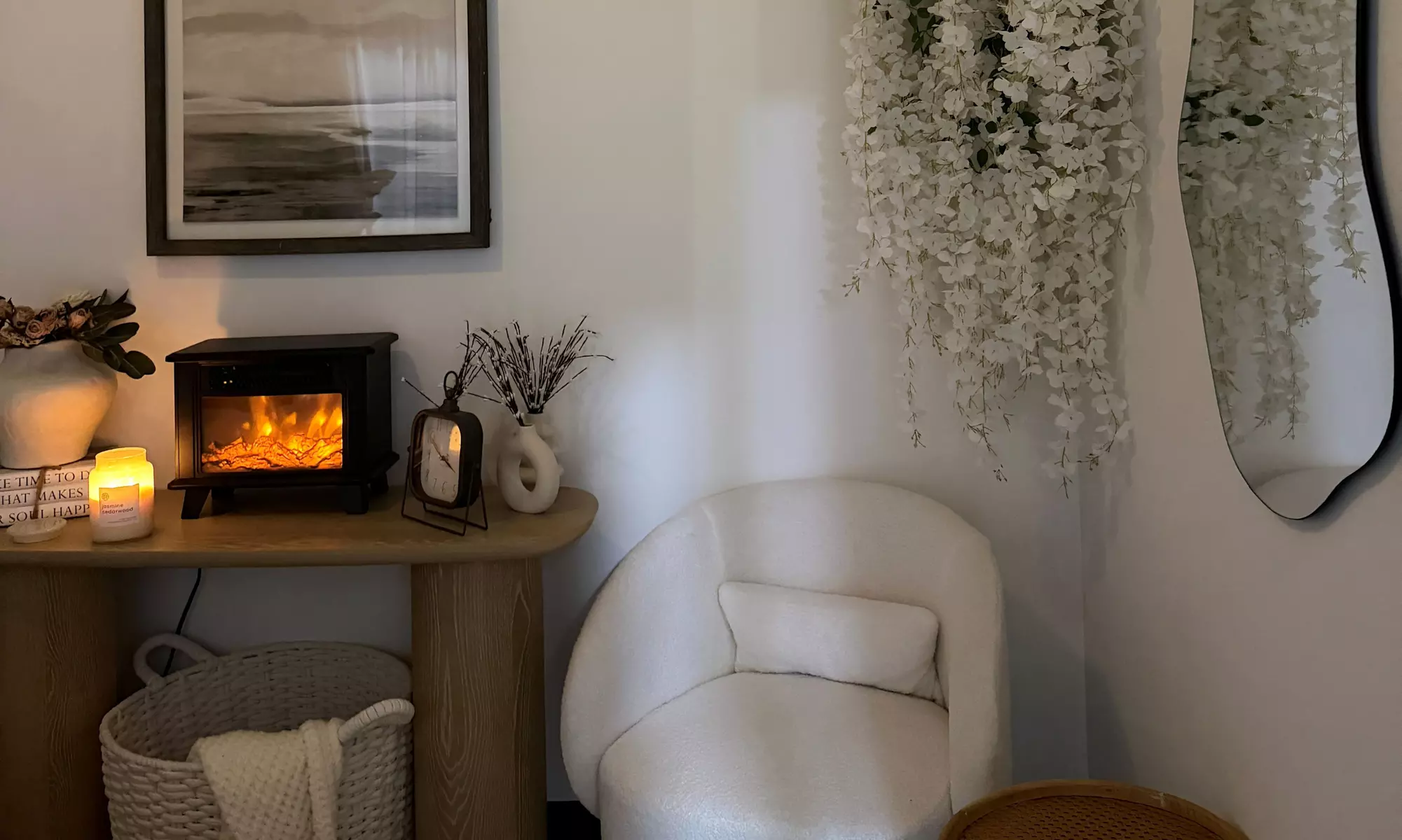 Enjoy 1, 2, or 3 60-Minute Signature Facial Sessions for 1