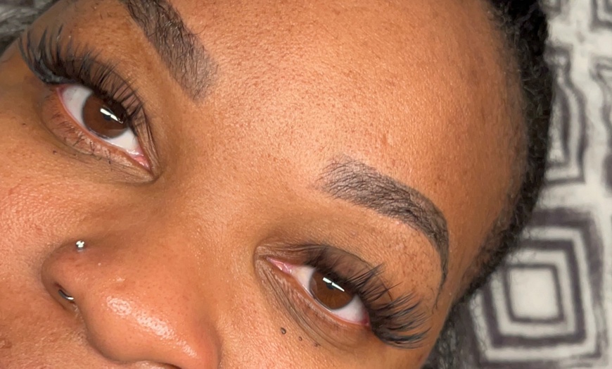 Image 6: Up to 35% Off on Eyelash Extensions at DITCH da Strips