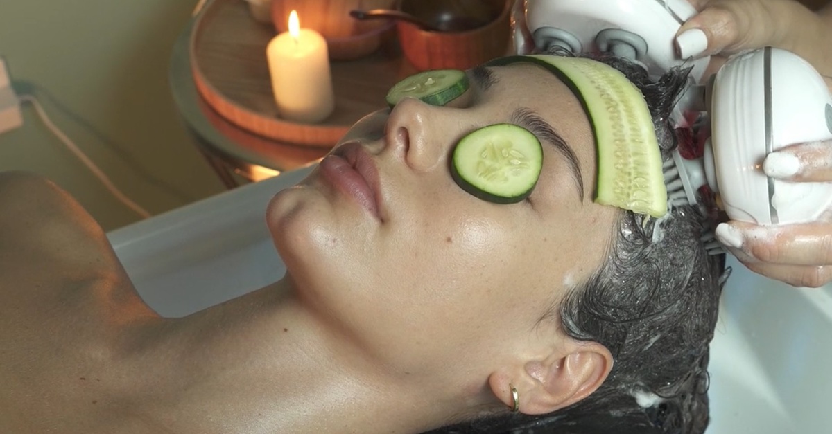 Ritual capilar japonés con aromaterapia y masaje en Barcelona
