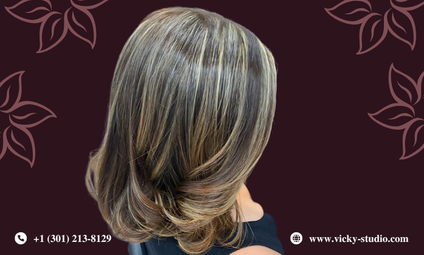 Image 4: Get Haircut with Partial/Full Highlights with Hair Mask and Blow Dry 