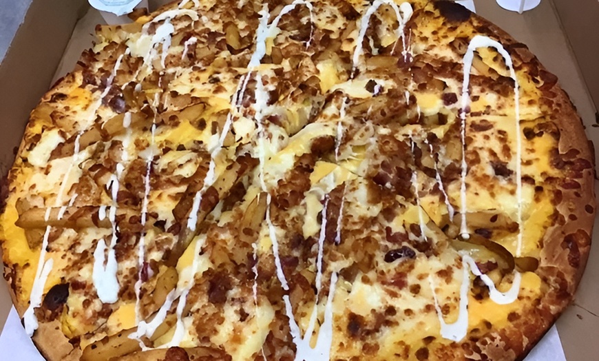 Image 8: Enjoy Cuisine $20 on Food and Drinks or 18/25 inches Regular Pizza