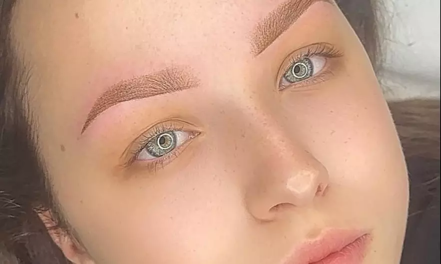 Groupony zniżkowe na makijaż permanentny