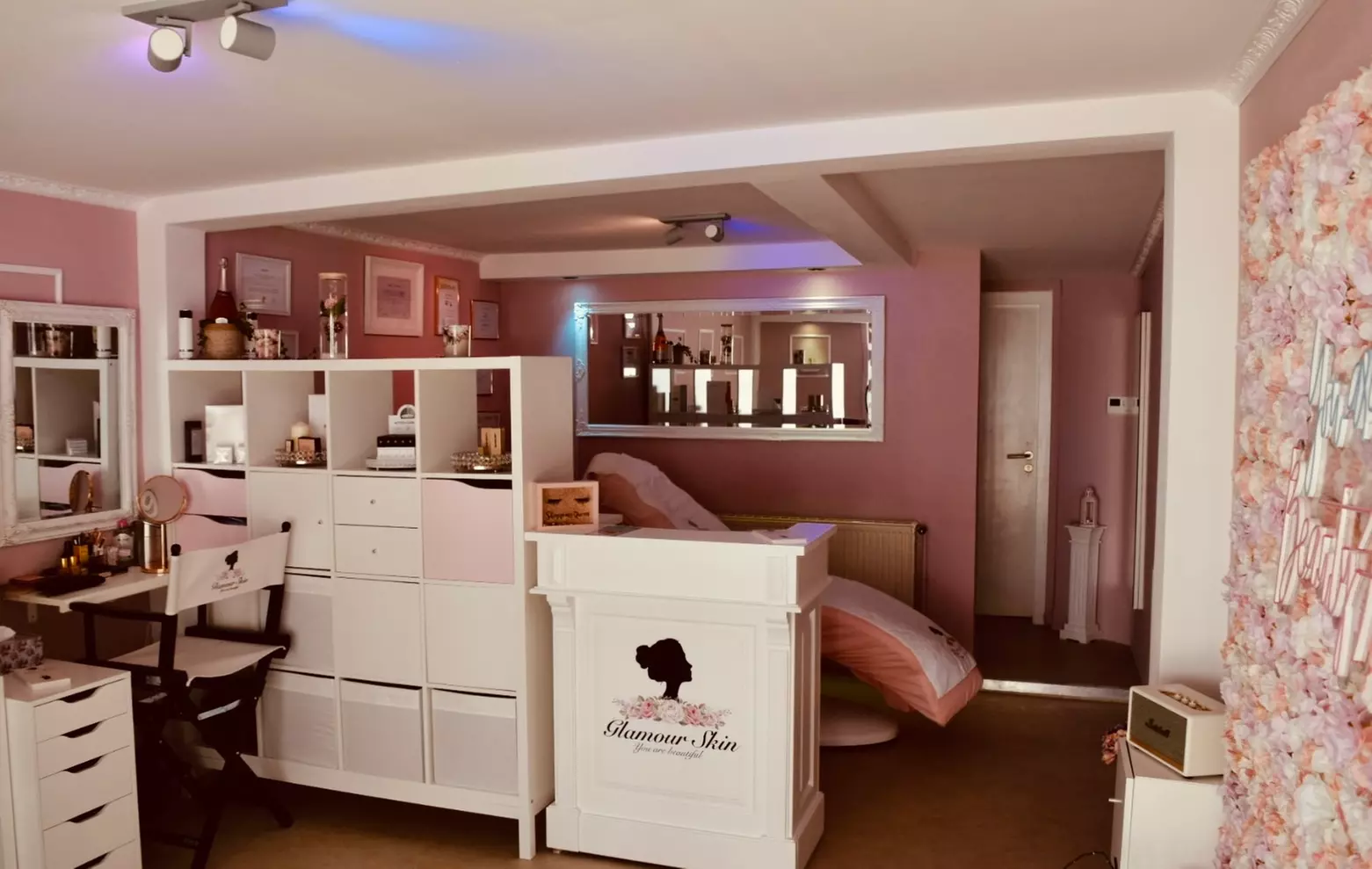 Mikrodermabrasion, optional mit Gesichtsbehandlung und Gesichtsmassage