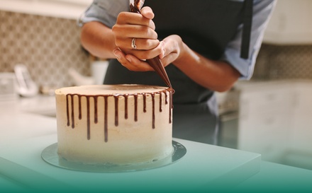 Baking & Cake Decorating Online Course - Training Express