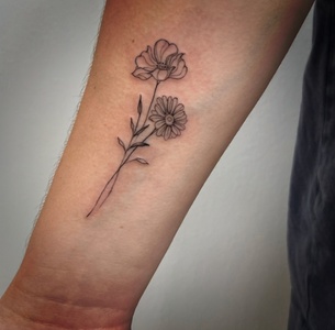 Small Tattoo Services with Consultation - GlowInk