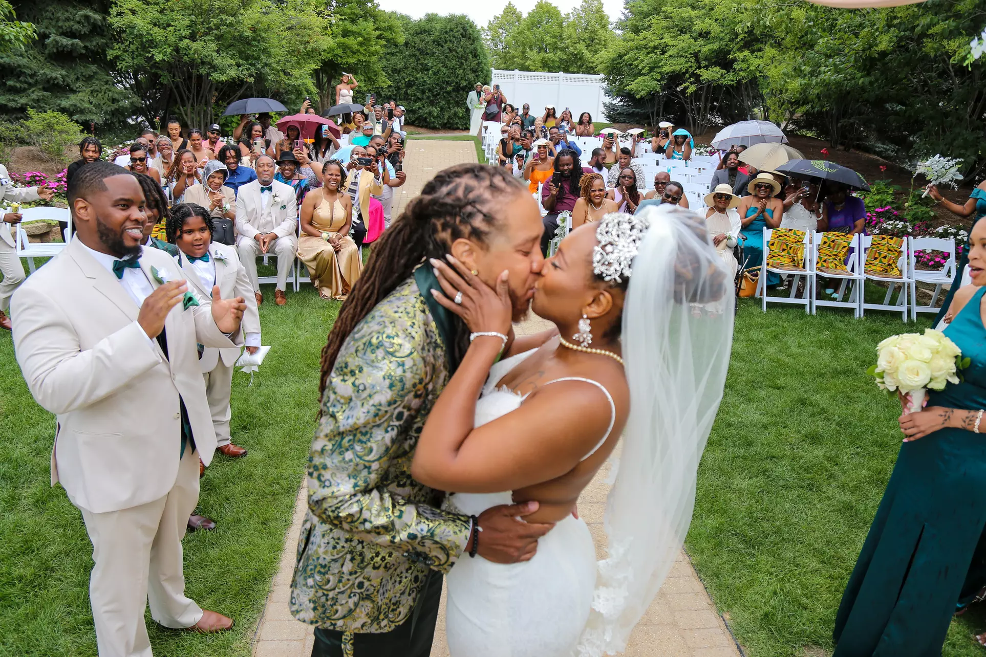 Experience Richard Newman Photography's wedding photography, choose 4 or 6 hours with up to 49% off