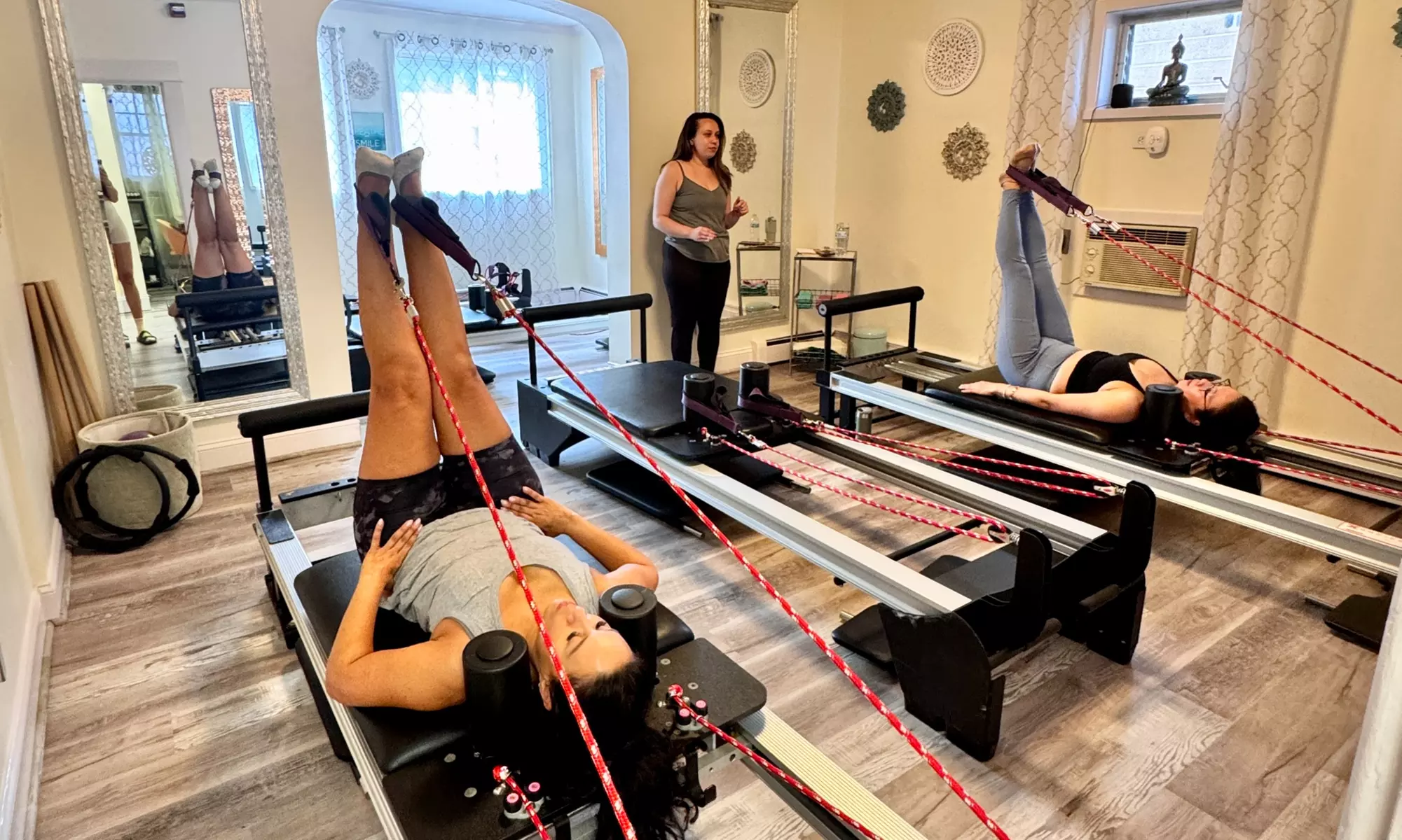 Choose between 3 or 5 Classes or 1 Month Limited Pilates Membership