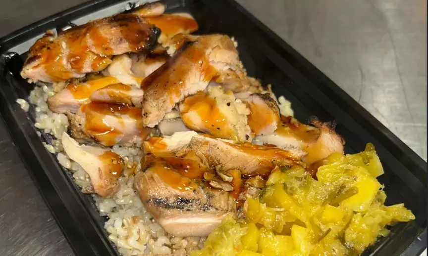 Savor Southern-Asian Fusion Bento Bowls with Sweet Treats & Drinks