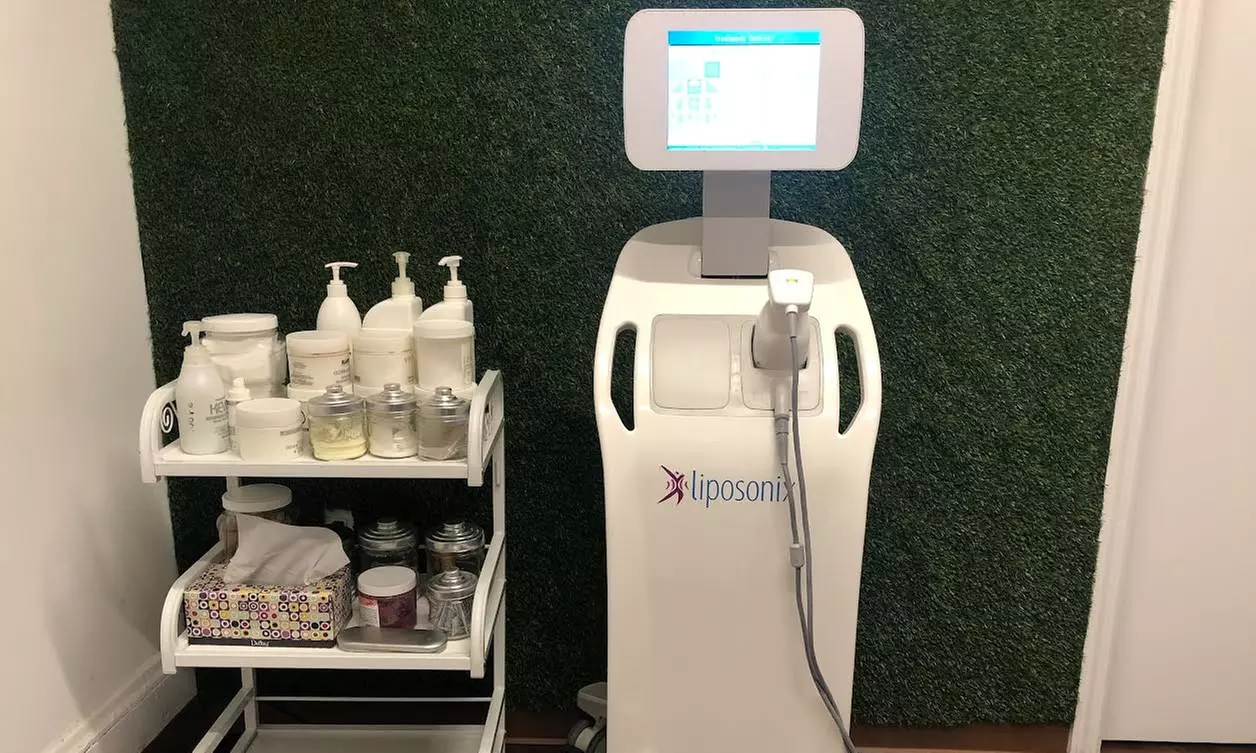 Experience non-surgical fat reduction with Body Sculpting By Cris offering Liposonix treatments for up to 66% off - Primary Image
