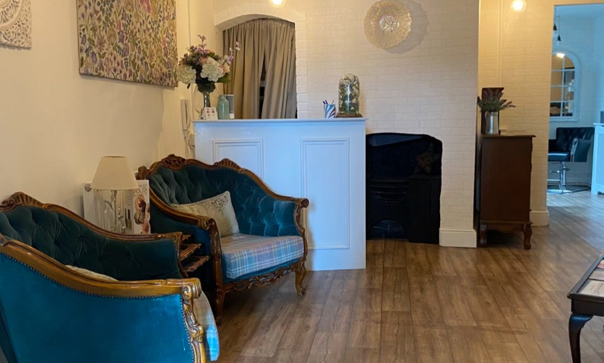 Image 1: Feel Amazing: Deep Tissue Massages Up to 50% Off!