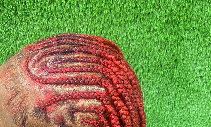 Image 2: Choose Knotless or Box Braids for a New Look!