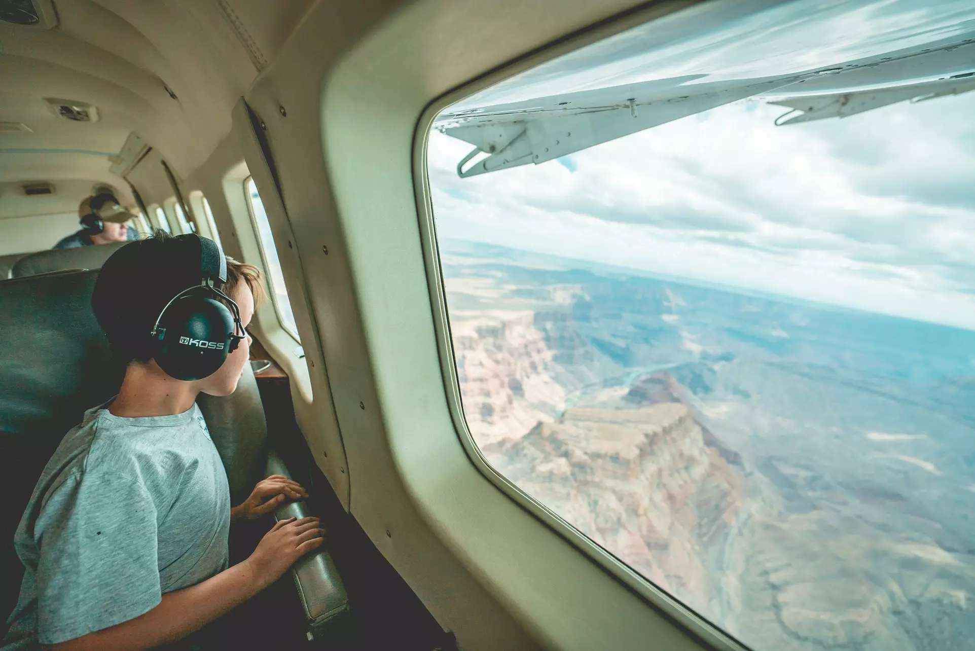 Discovery Flight Above Arizona — Learn Hands-On Aircraft Basics