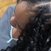 Image 4: Transform Your Look with Stylish Knotless or Box Braids