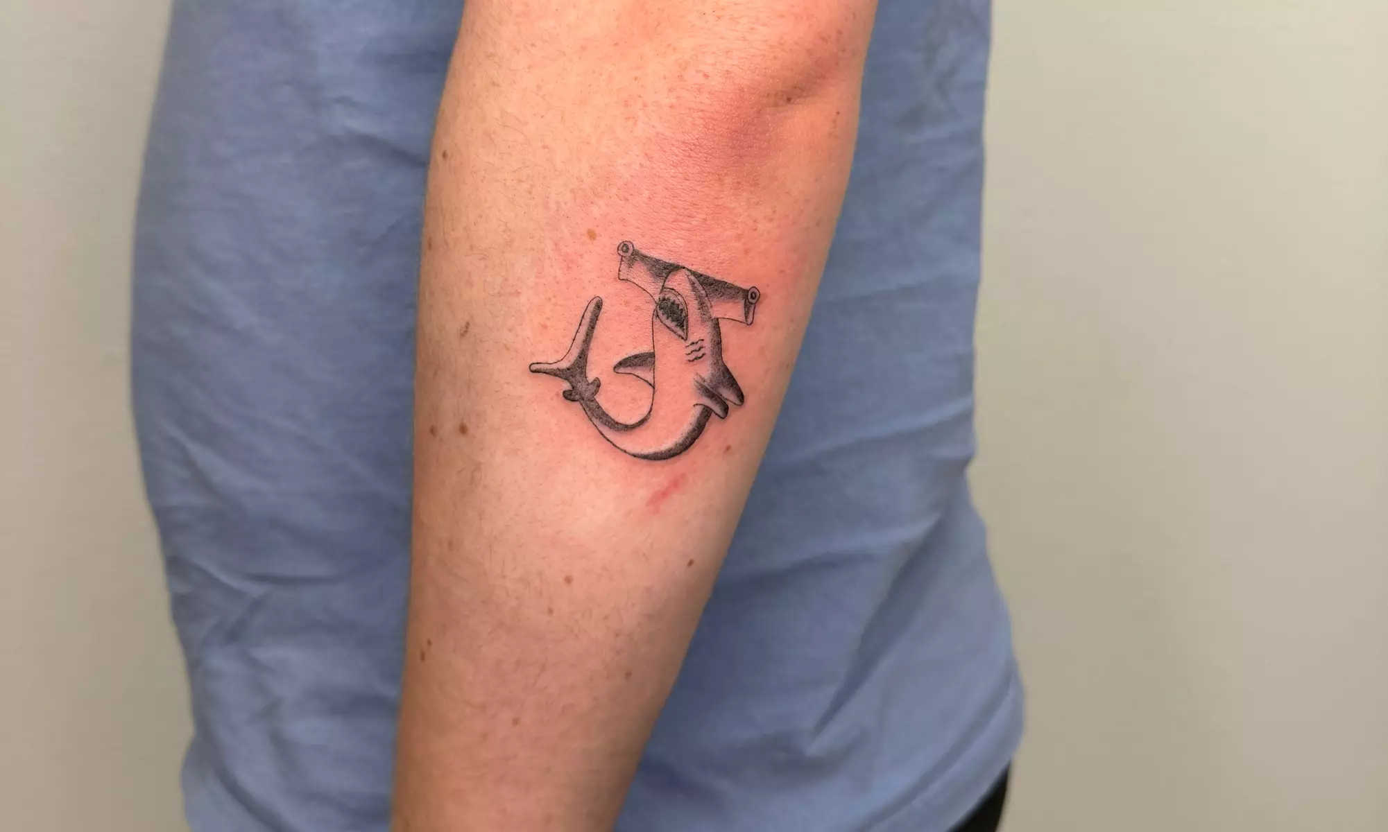 Custom Fine Line & Minimalist Tattoos with Expert Line Work