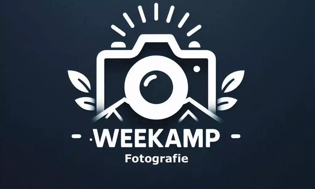 Leg jouw verhaal vast met een professionele portret-, duo- of familie fotoshoot op locatie naar keuze, tot 50% korting - Primary Image