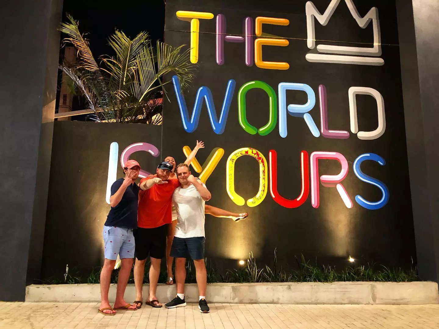 Pedal, Sip, and Explore Wynwood’s Art, Bars, and Brunch in style!