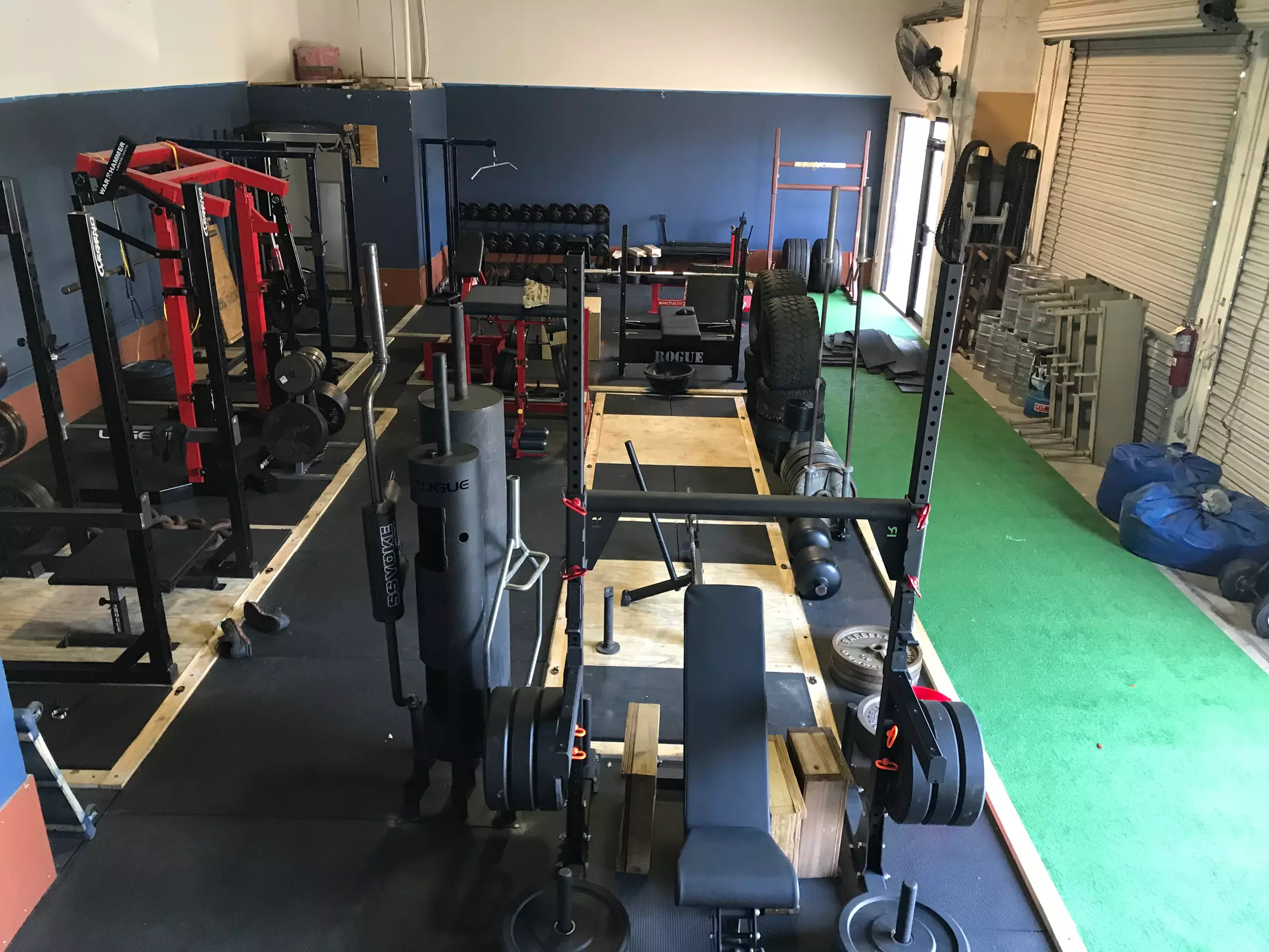 Up to 60% Off on Gym at Iron Therapy Gym - Primary Image