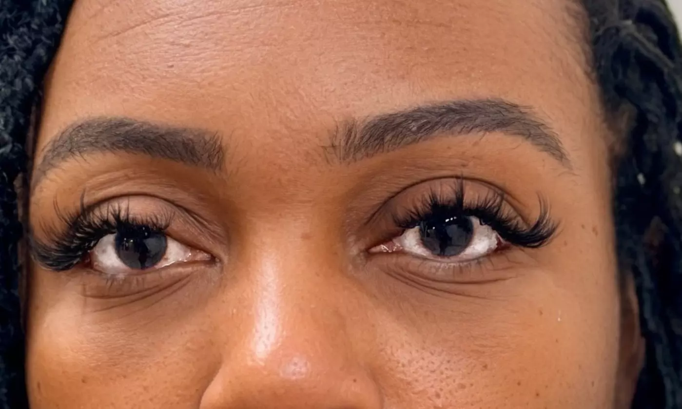 Hybrid, Wispy Volume/Russian Volume Lash Extension w/Optional Fill-In