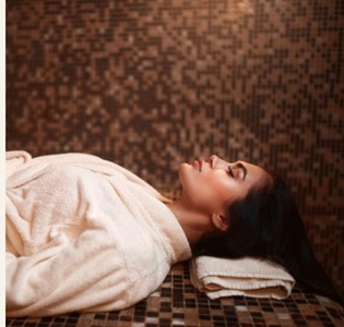 Formule soin et massage : soin du visage profond d'1h15 + Massage crânien, nuque et épaules avec signatur oriental