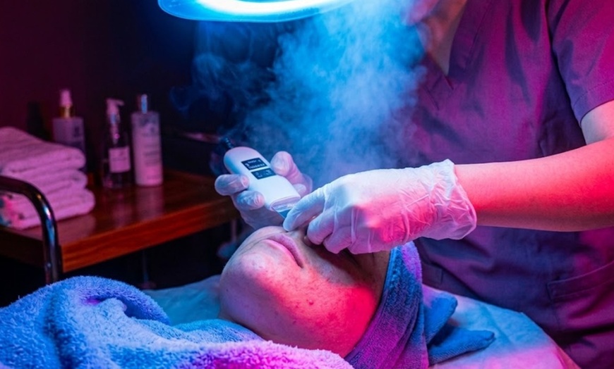Image 6: Relaxing Facial & Massage or Holistic Body Contour & Wrap Treatment