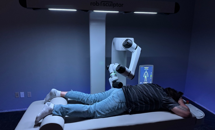 Image 2: Lymphatic Drainage & Muscle Stimulation Massage: Lower/Upper/Full Body