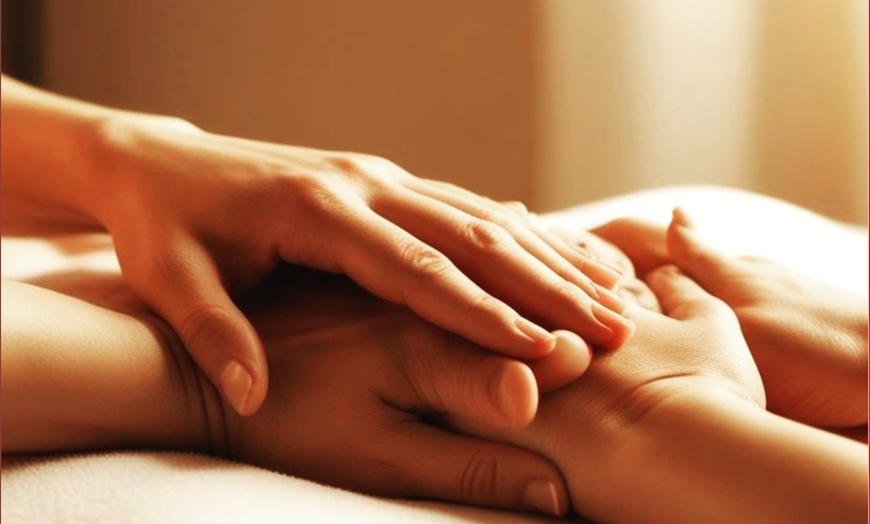 Image 1: Jusqu'à 50% de remise sur Massage - Personnalisé chez Relax Time 83