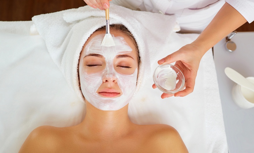 Image 1: 60 or 90 Min Facial and Massage Combo at Your Location